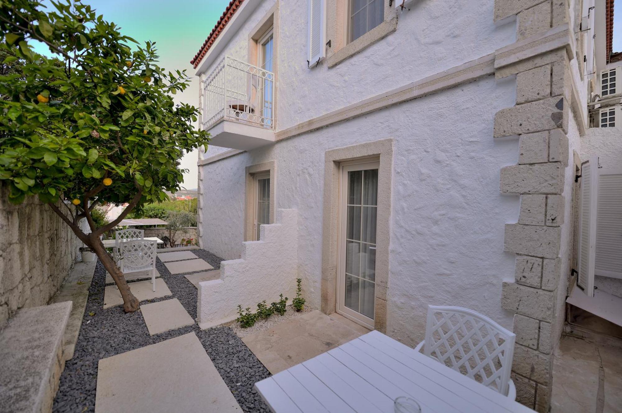 Peremere Alacati Otel Екстер'єр фото