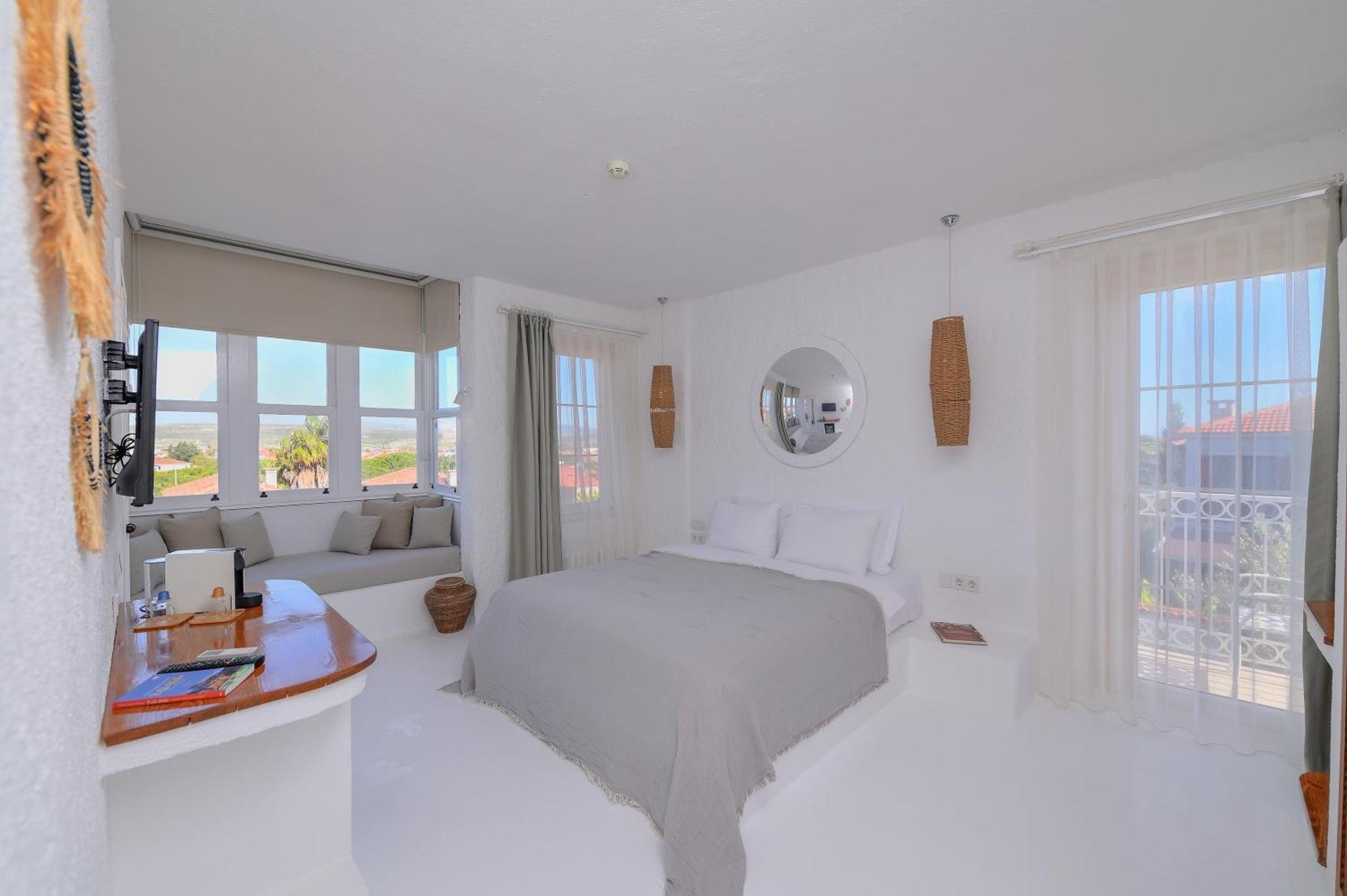 Peremere Alacati Otel Екстер'єр фото