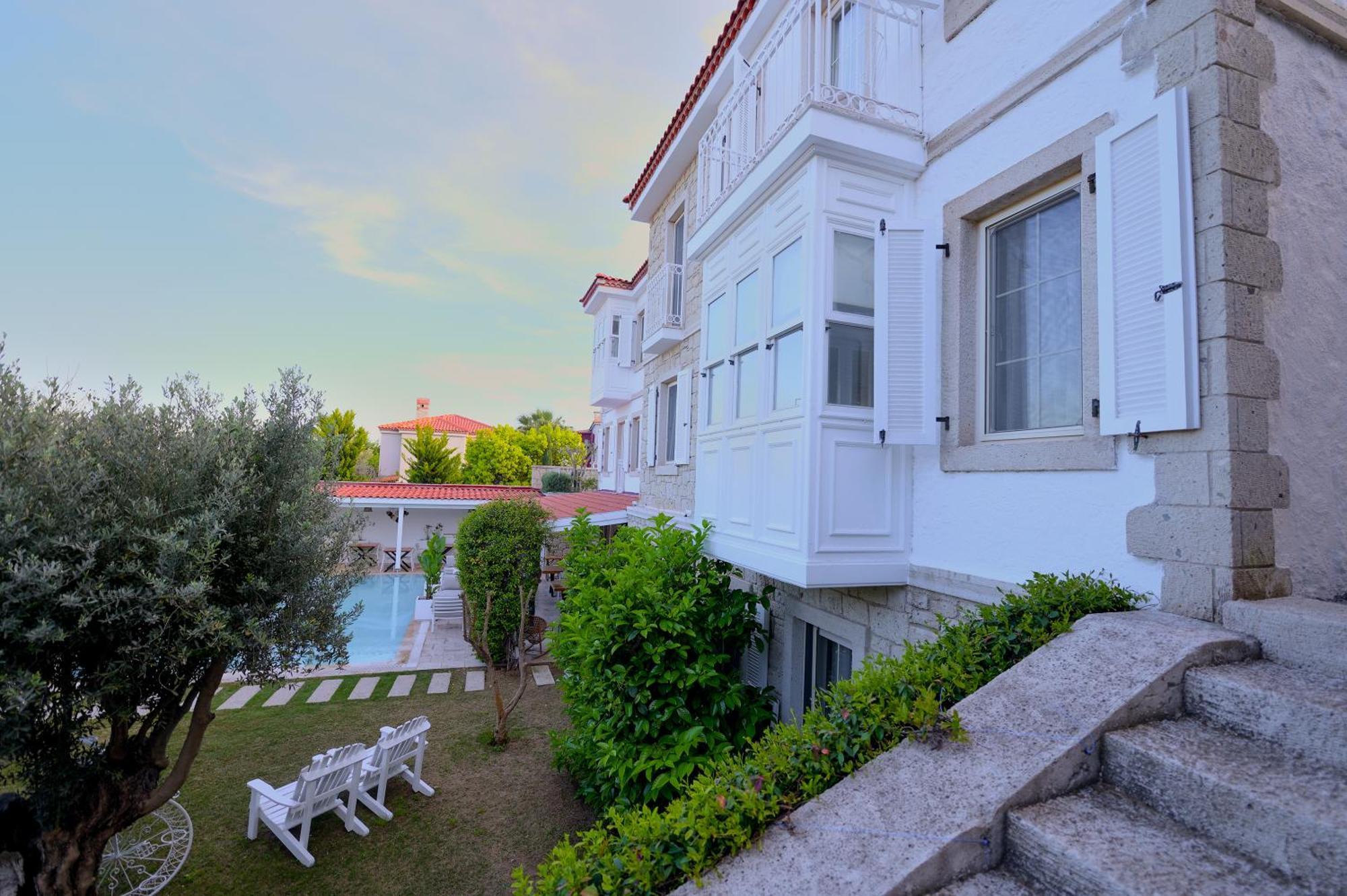 Peremere Alacati Otel Екстер'єр фото